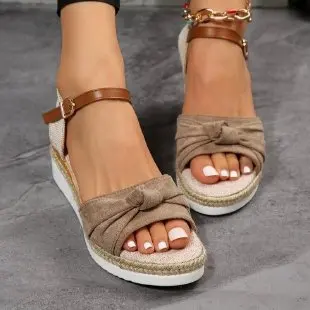 Plus Size Wholesale Casual Summer Thick Soles Flat Espadrilles Straw buckle hemp rope flower wedge Sandals Womens