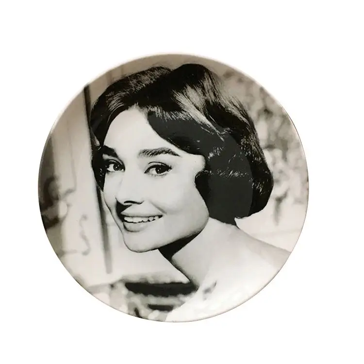 Dropshipping Wholesale new product ideas 2020 decorative glass bottles for water With Good quality