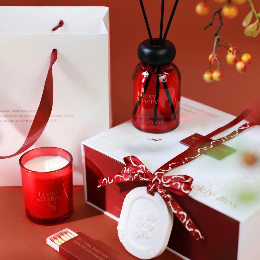 New Year Aromatherapy Candle Gift Set Indoor Aromatherapy Hanger Annual Meeting Handholding Gift