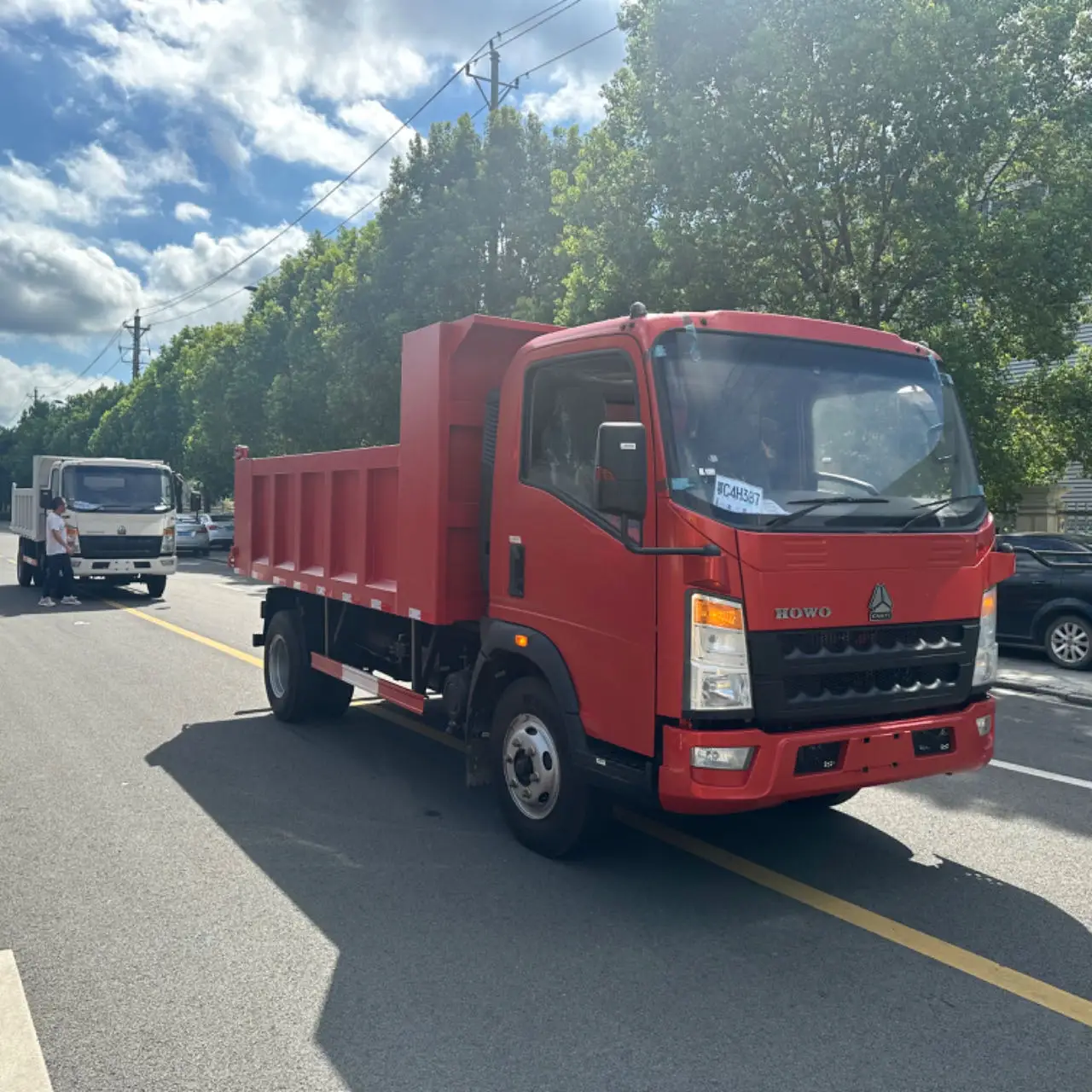 Самосвал Sinotruk Howo 4*2 с механической коробкой передач однорядный дизельный топливо вместимостью 5 тонн новый сегмент легких грузовиков Yuchai
