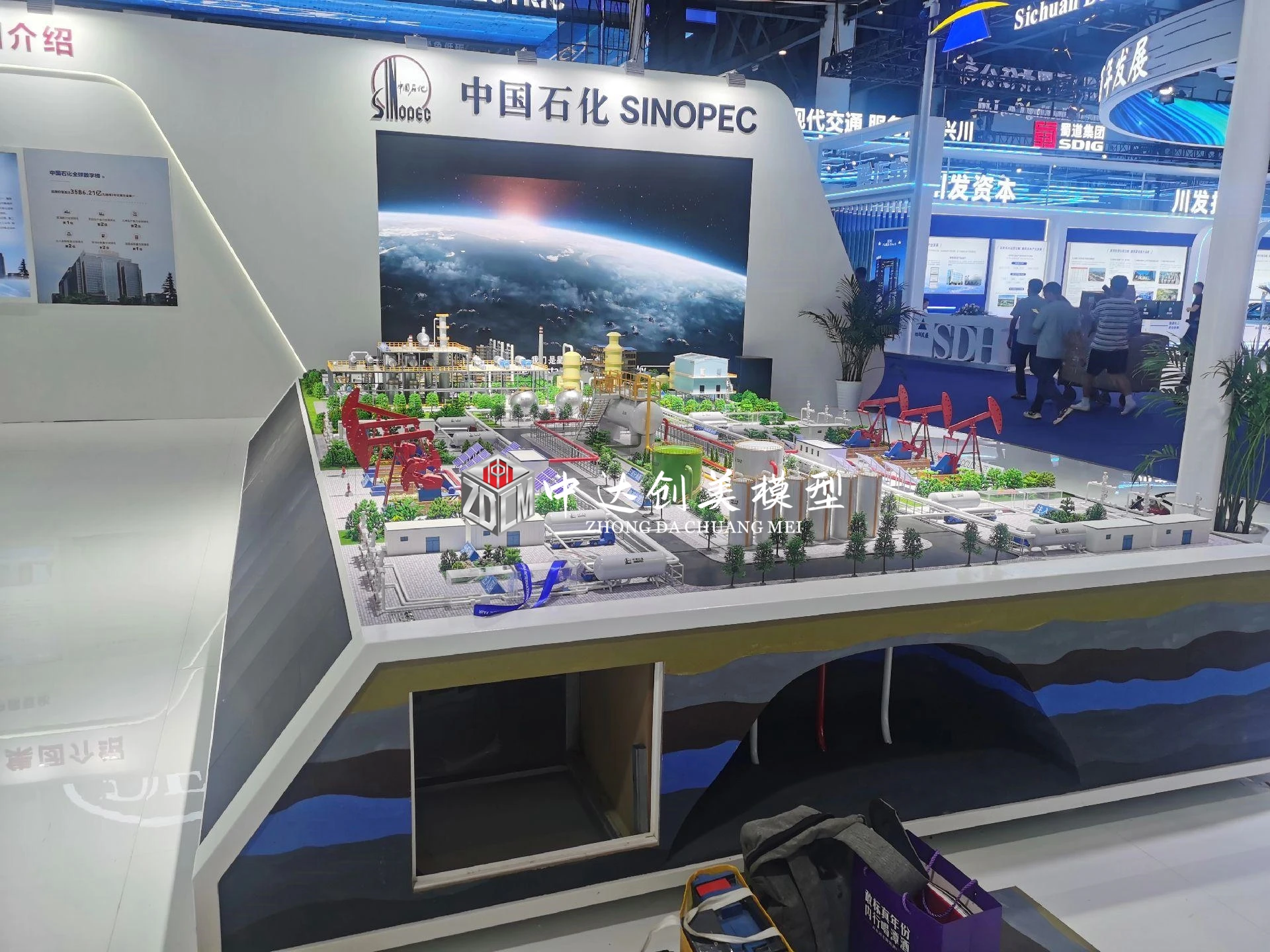 Professional 3d architectural scale model for exhibition Architectural scale model making of industrial machinery