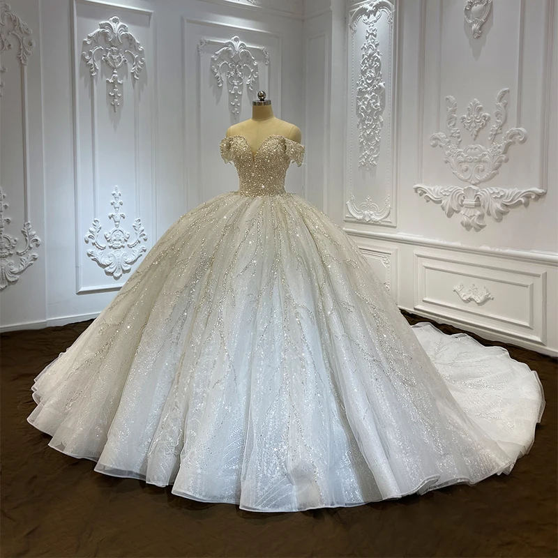 Luxury Pearls Sparkling  Princess Ball Gown Sweetheart Neckline Off-The-Shoulder Beaded Wedding Dress Lscj06