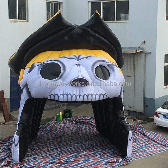 pirate tunnel
