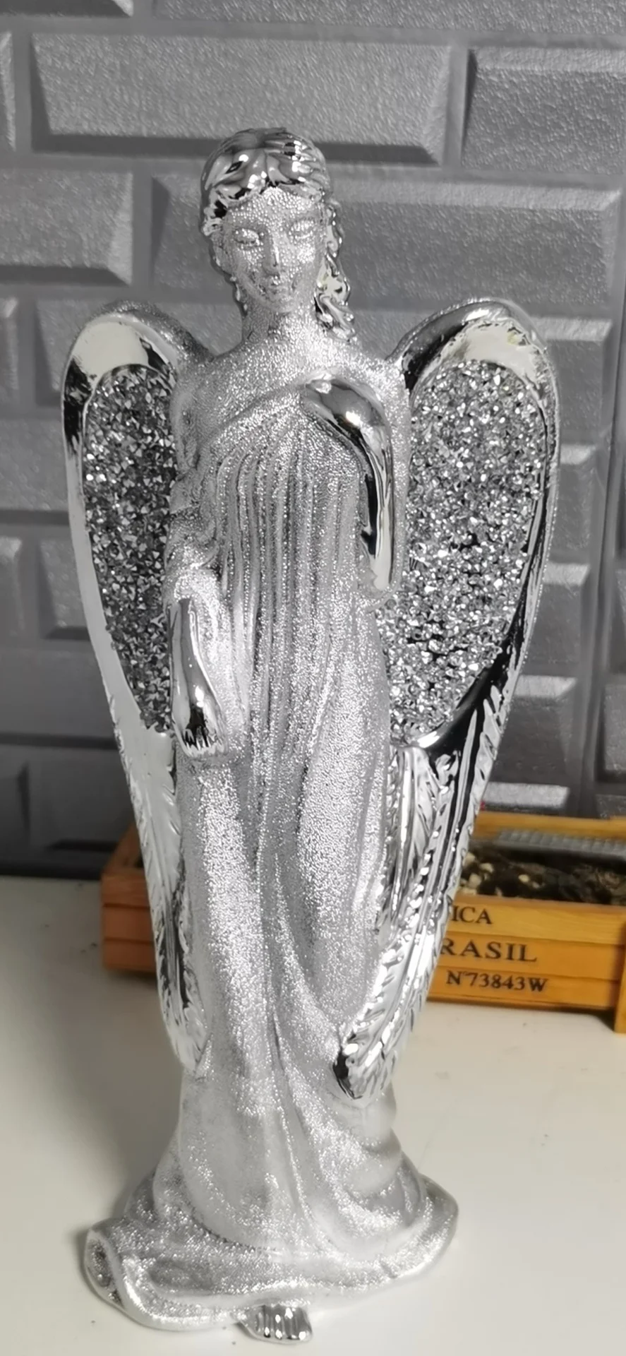 Hot Selling Electroplating Statue Art Heart And Bowknot  Sculpture For Hotel Living Room Decoration