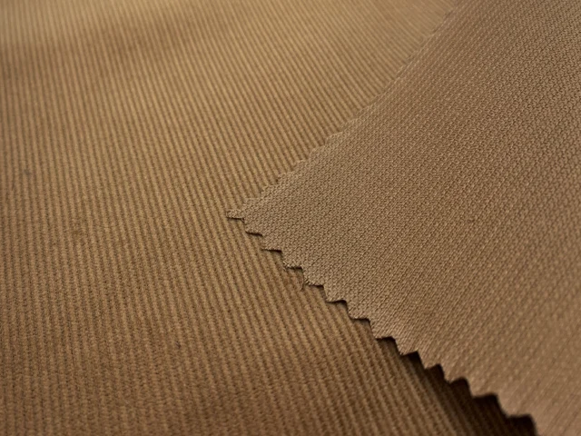 MIZUDA Woven 18w Corduroy Fabric 100 Cotton Fabric DYED Custom Color Free Sample