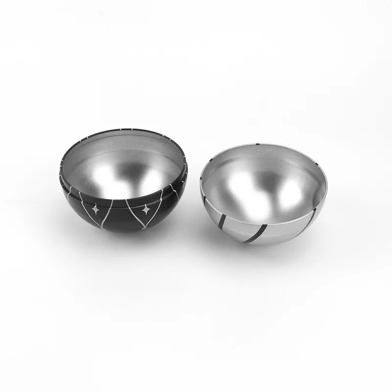 Professional Artist Level Best Quality Christmas Metal Gift Candy Packaging Ball Box