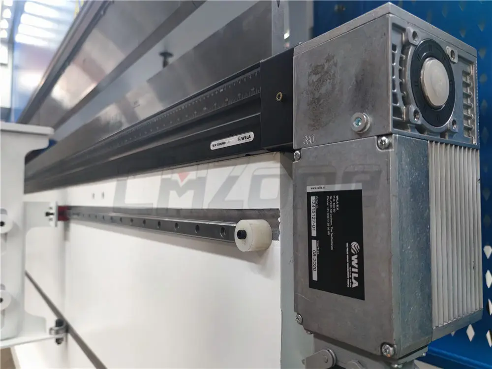 CHZOM MB8 CNC Prime Press Brake High End Euro Pro Series