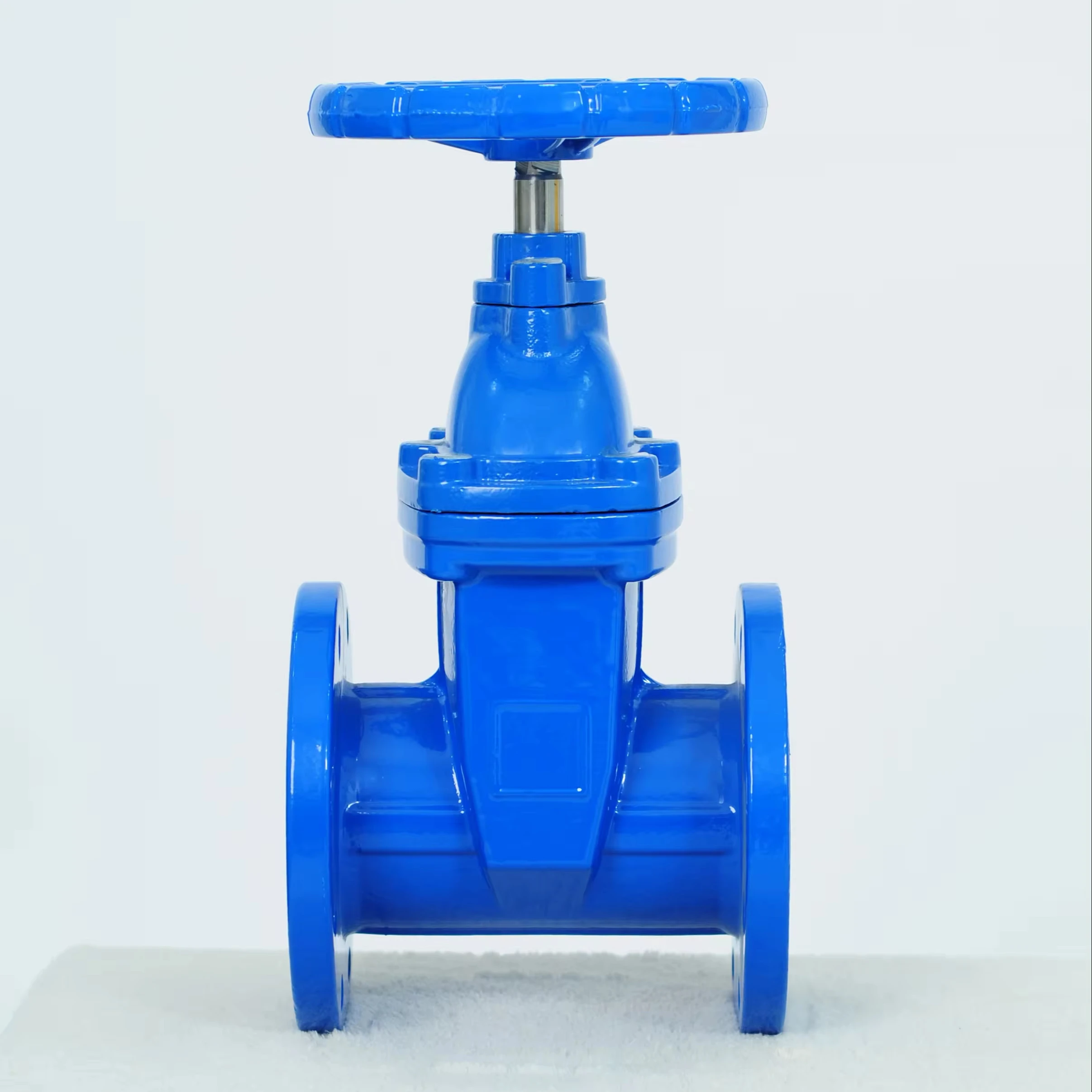 Yaosheng customizable PN10 PN16 manual gery iron rsoft-sealing gate valve for wate