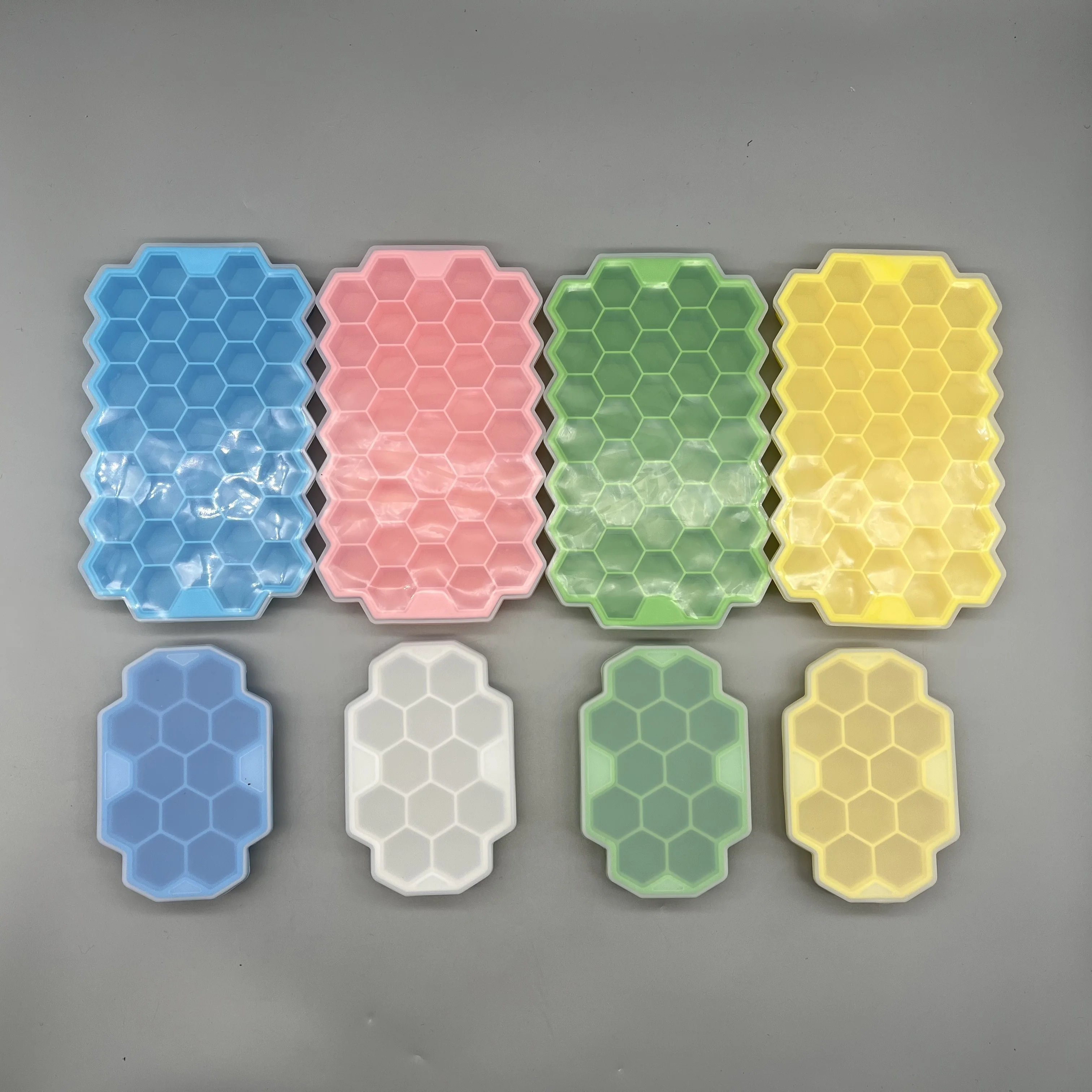 Honeycomb Shape 12Holes /37 Holes Silicone Ice Cube Tray Mold With Lids Silicone Ice Cube Trays Hexagonal Ice Cube Molds
