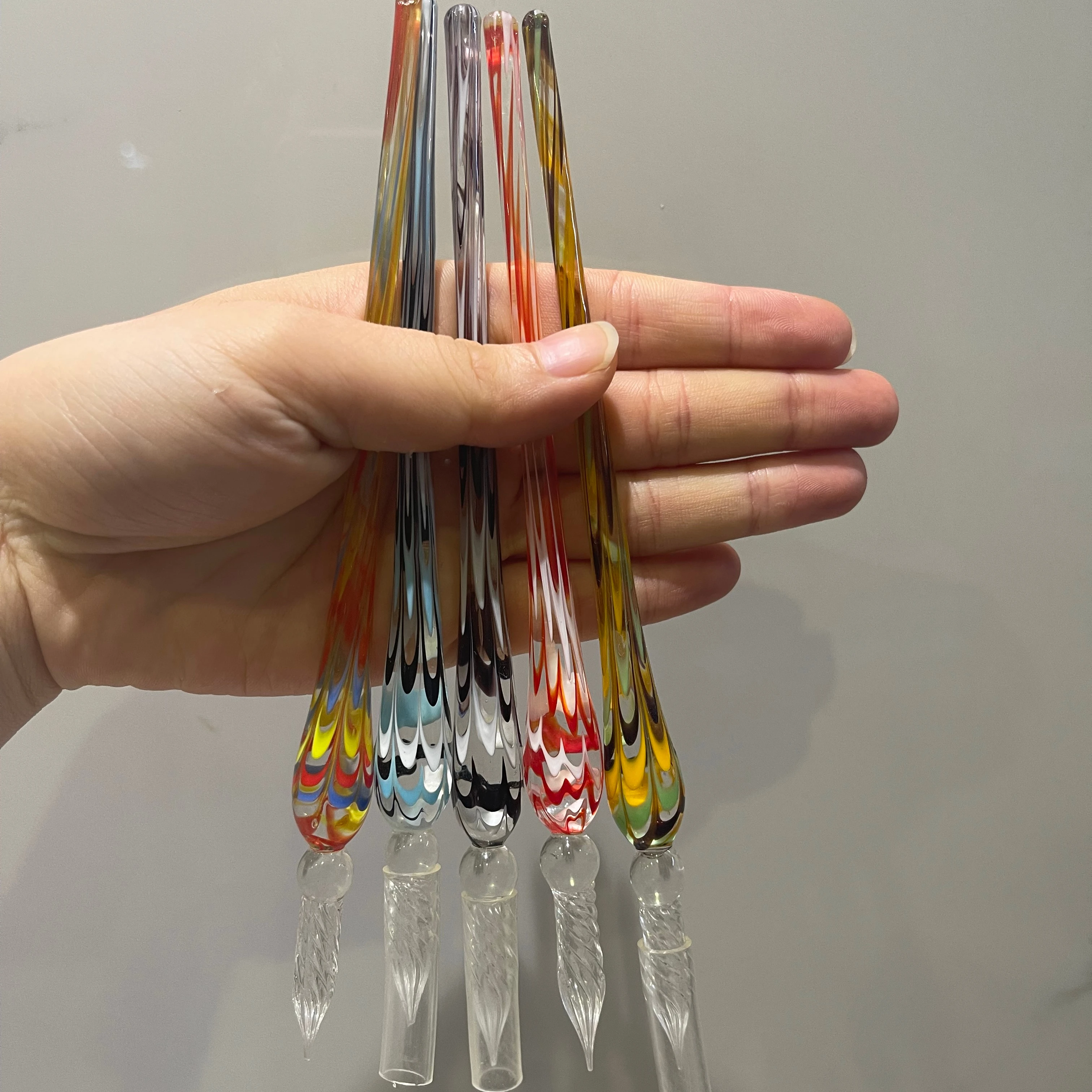 Wholesale Ribbon Glass dip pen Glass Handmade Murano Lampwork Spiral Nib Tip Dip Pen with Penholder for office Tableware Decor