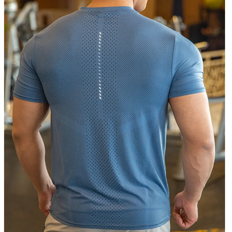 Buruite Mens Athletic Top Active Wear Shirt 85 Nylon 15 Spandex Men Running Clothes Gym Sports Elastic T-shirts For Men