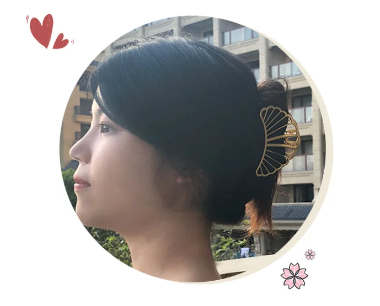 Simple Style Metal Grip Hairpin Large Size Bath Hair Grab European And American Retro Hair Accessories wholesale