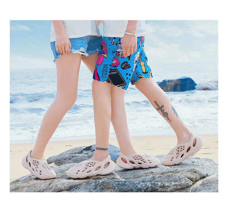 
New Arrival All Gender Unisex Breathable Toddler Kid Women Men Slippers Soft EVA Outdoor Hole Sandals Shoes Clog 