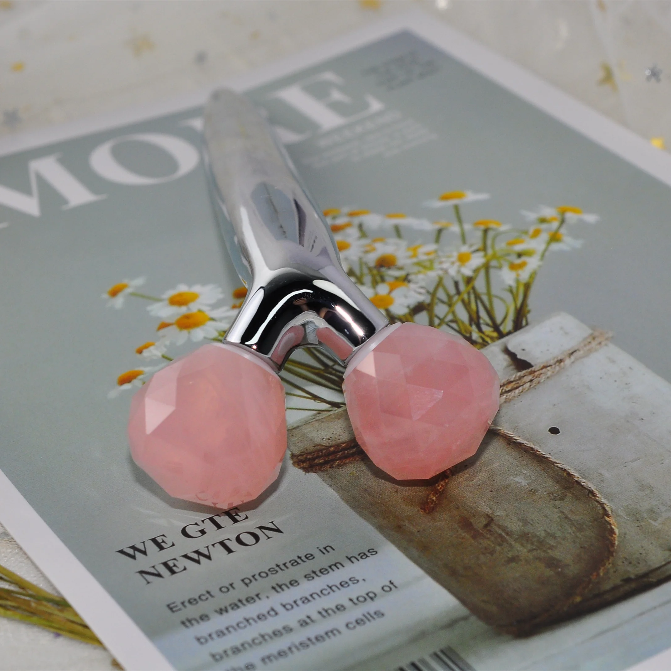 3D Rotate Roller Natural Stone Anti Aging Face Massager Relaxation Natural Rose Quartz Pink Jade Roller