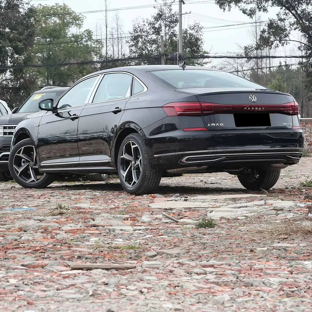 VW Passat Chinese Long Wheelbase Version Big Space Passat B8 Luxury Comfortable Gasoline Cars