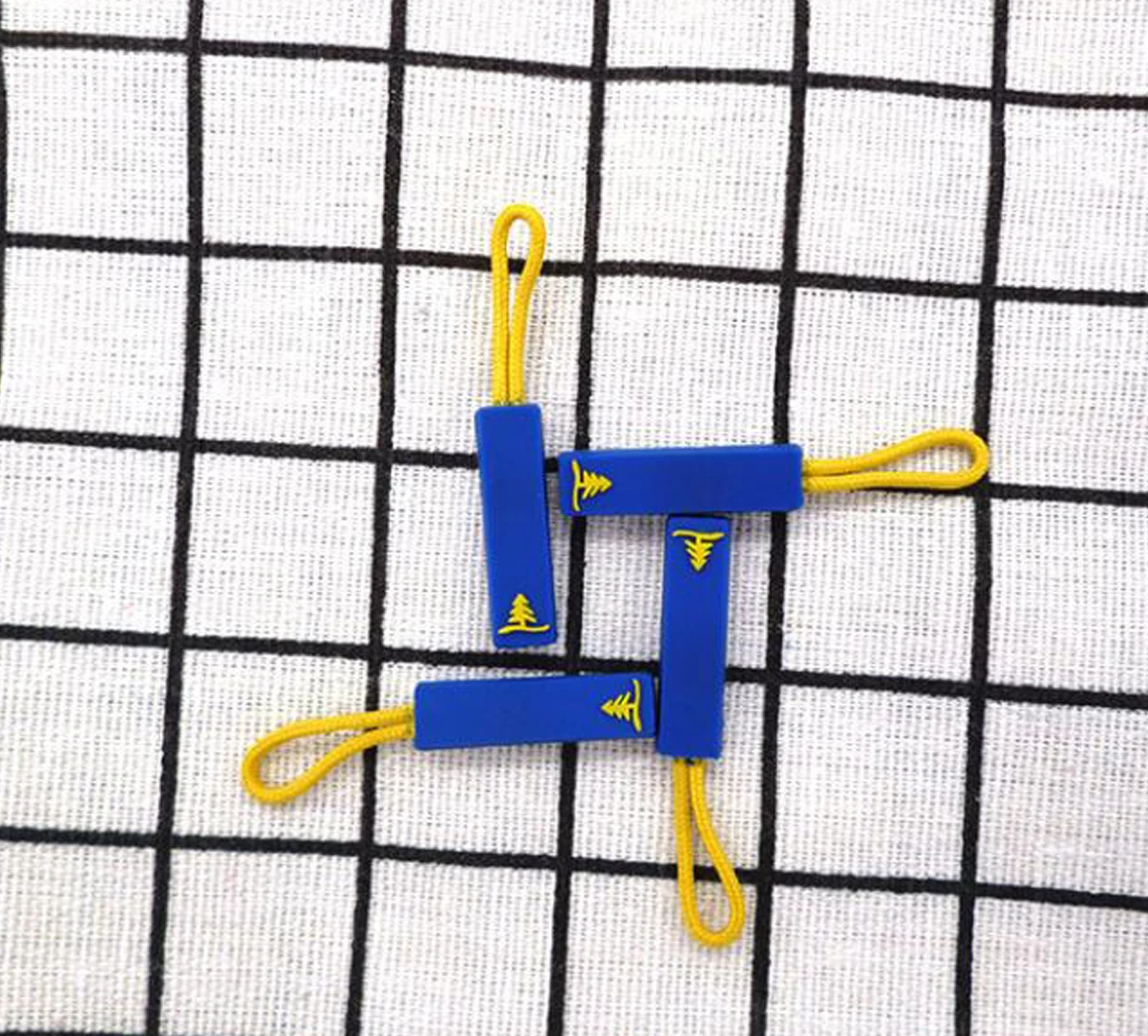 Zipper Puller Pvc Zipper Pull With  Strong Cord