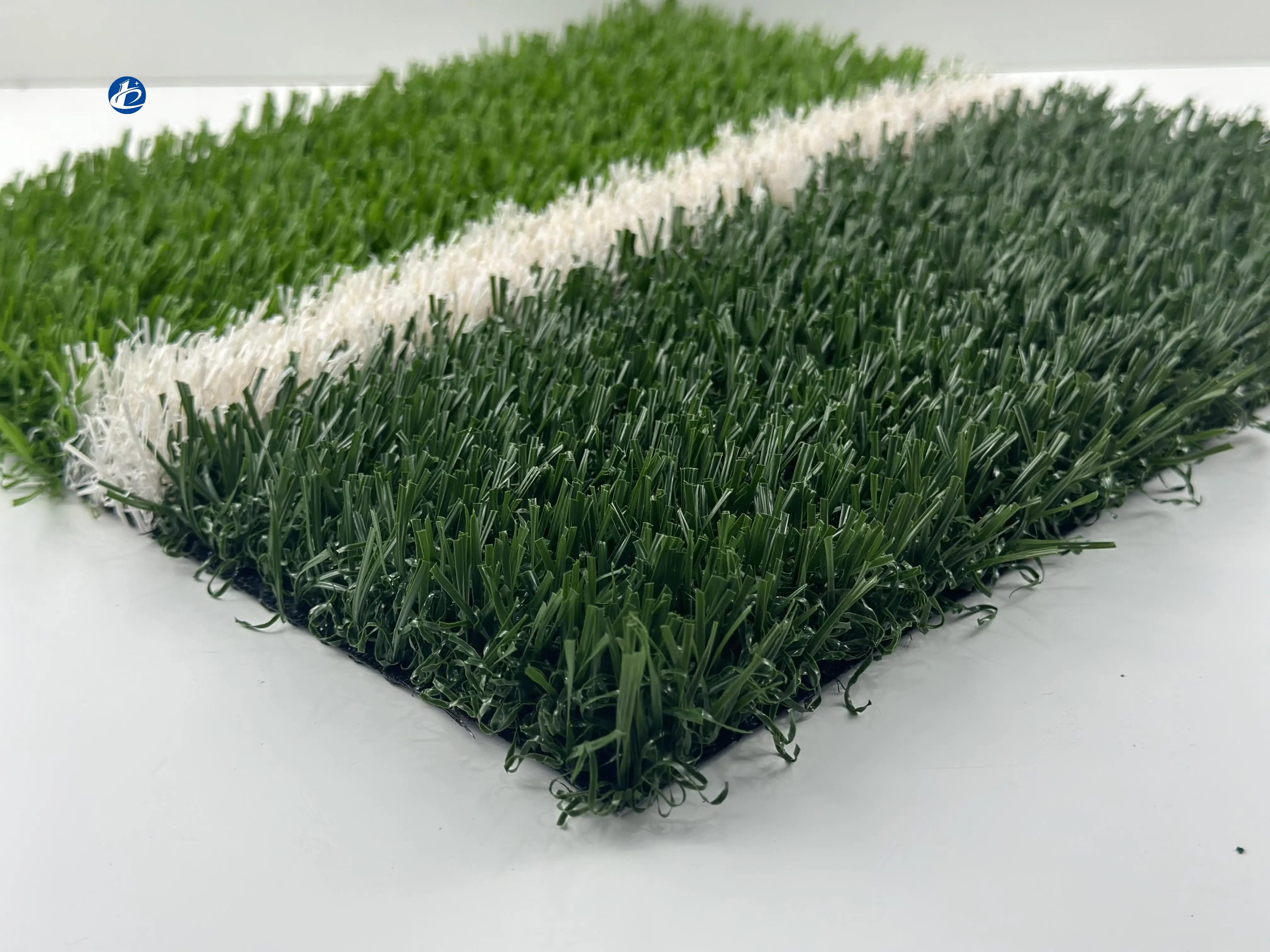 Professional factory production of environmental protection natural lifelike garden landscape garden artificial lawn