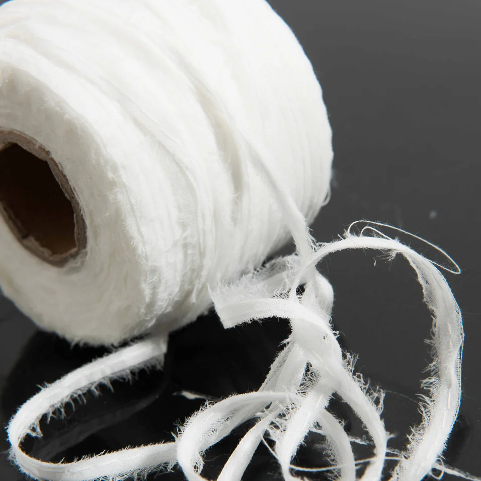 Recommend high quality hot sale wholesale non-woven garment accessories single-side adhesive fusible interlining tape hem tape