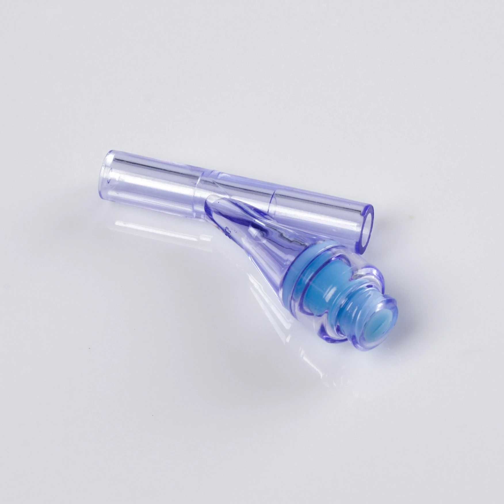 Disposable Needle Free Injection System Needleless T-type Connector Needle Free Connector