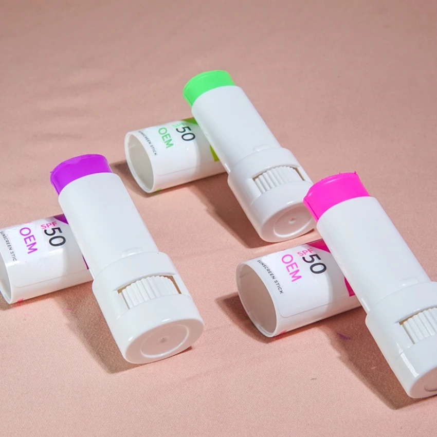 OEM Заводской бесплатный образец для путешествий Размер Водонепроницаемая тонированная Солнцезащитная палочка spf 30 50 продукт цинк реальный цвет светящаяся солнцезащитный