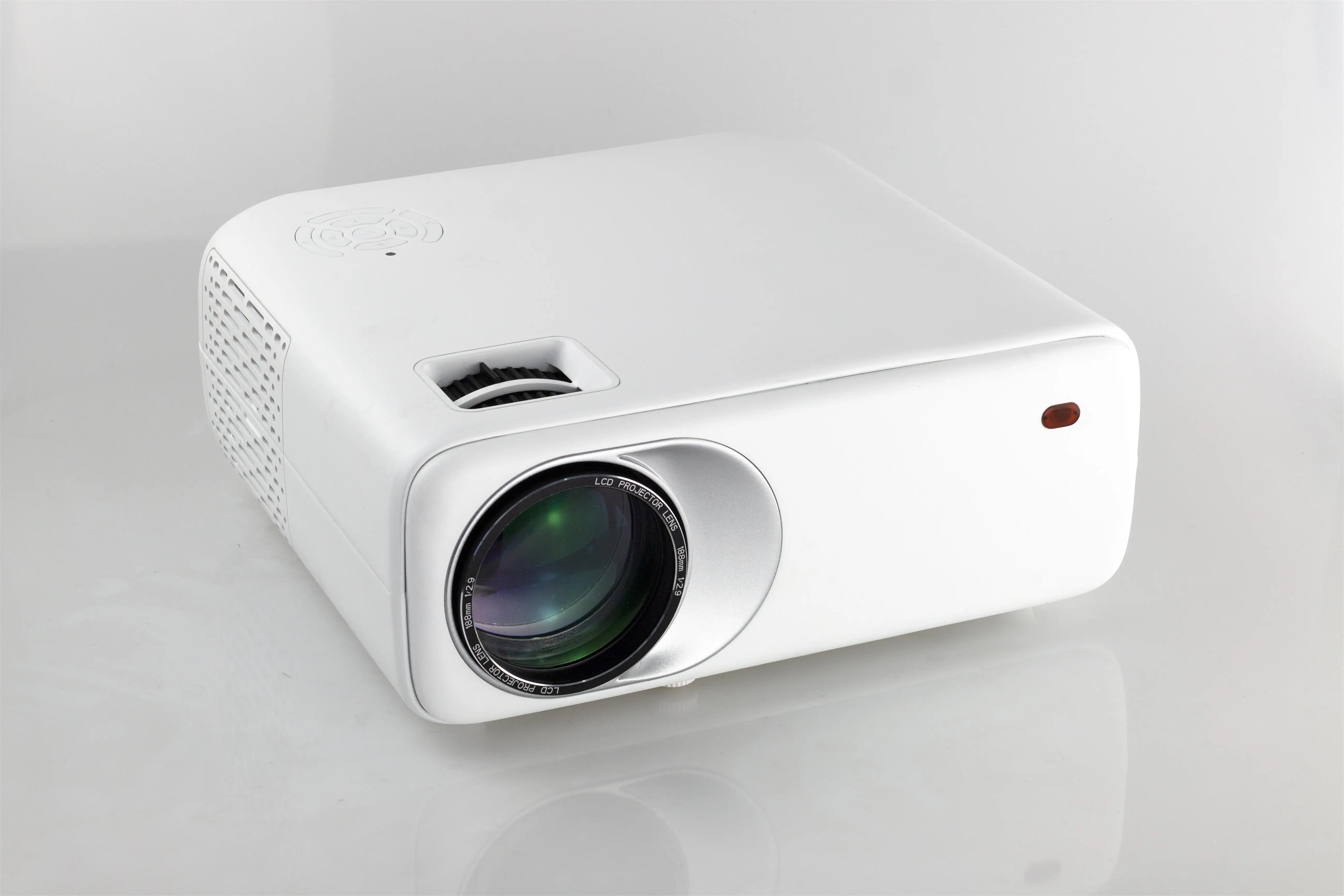 2021 HTP  newest Q3 1080P  1920*1080, 5000 lumens  LCD Projector