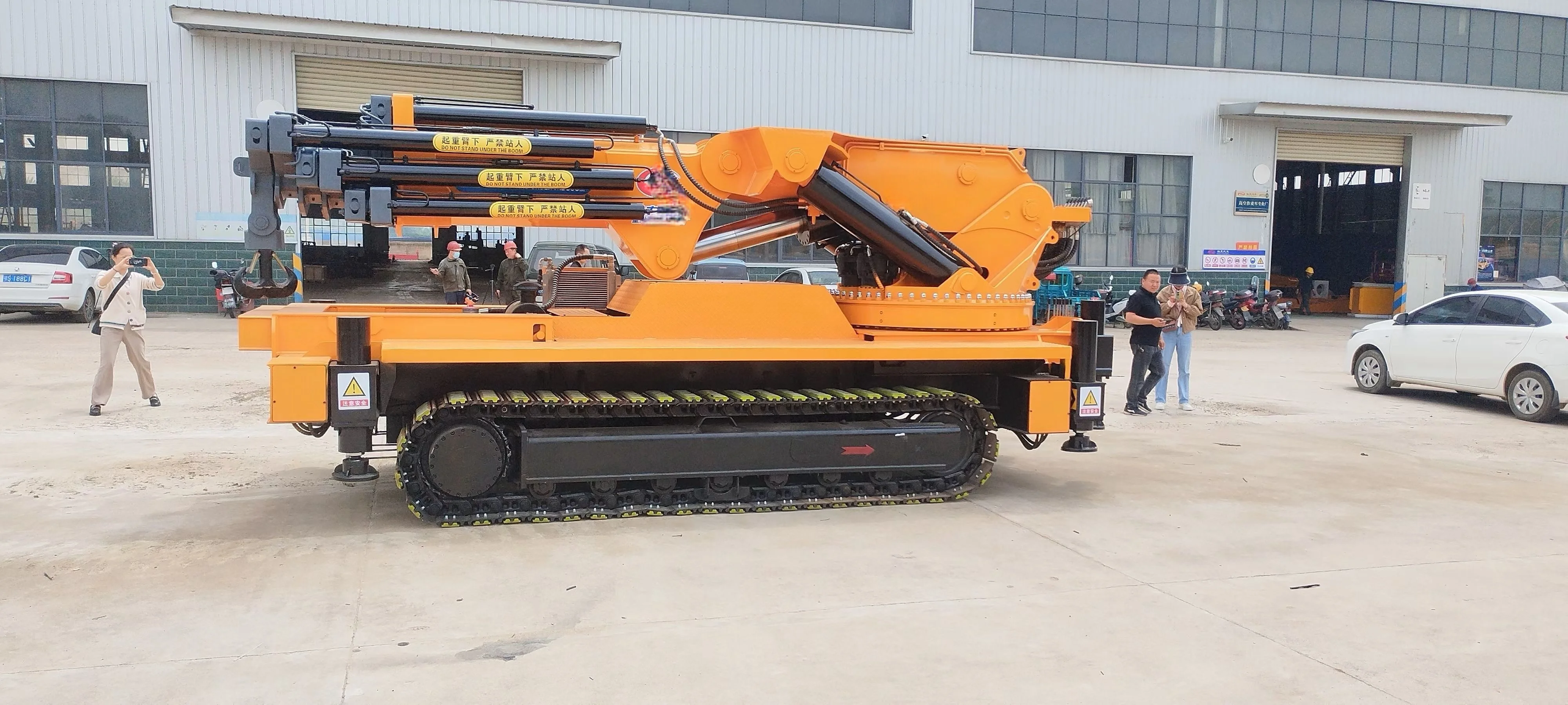 Популярная новейшая версия грузового крана с гарантией качества настраиваемый стандарт для уличного использования произведенный на китайском заводе