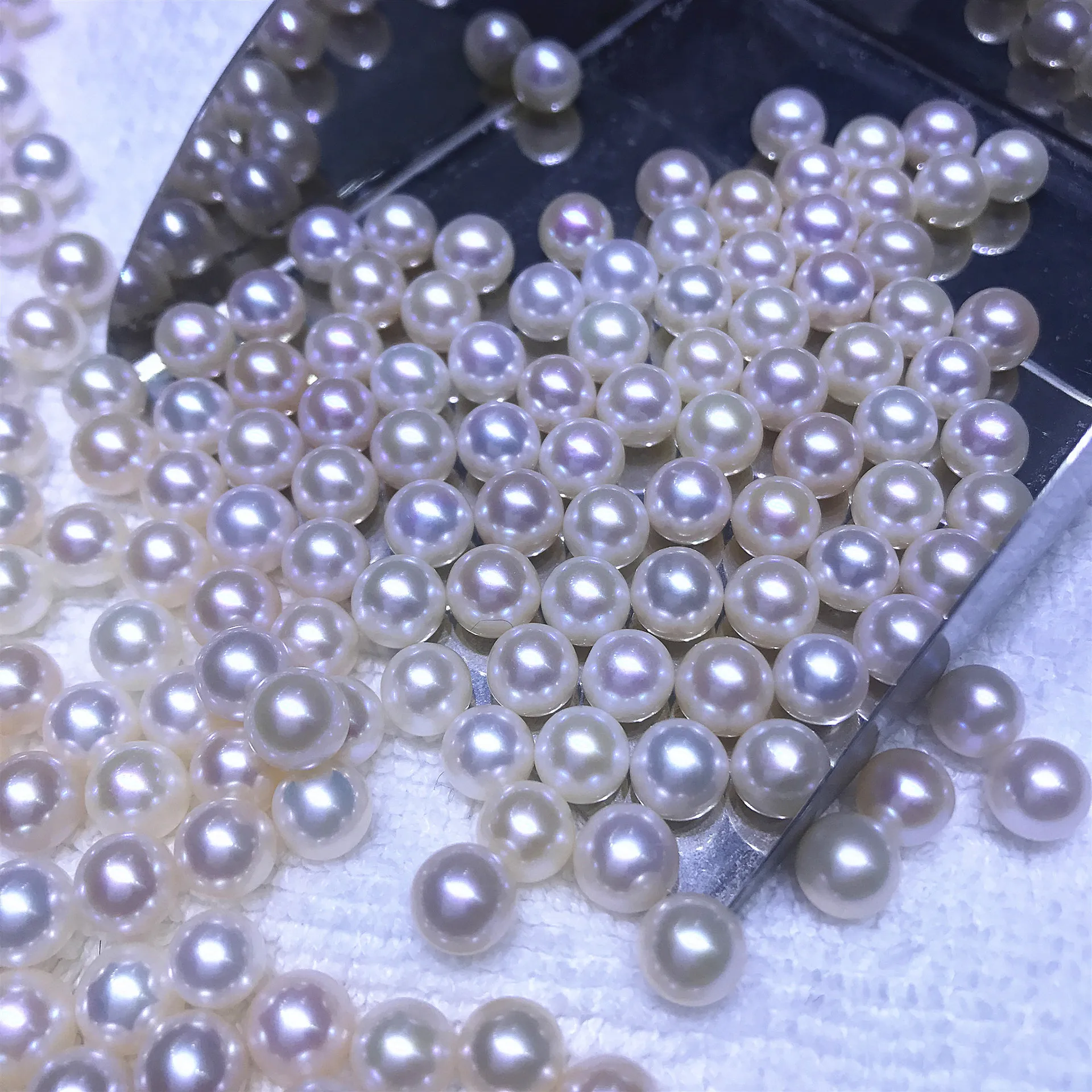 Natural Freshwater Pearl 0.8mm Half Hole Drilled 4mm-10mm Size White Color 3A Quality Loose Pearls for Jewelry
