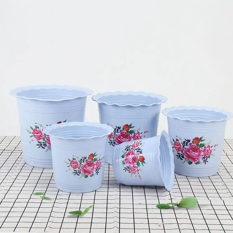 Nordic Simplicity Flower Plant Pots Decorative Gardening Plastic Pot with Drainage and Saucer Stripes Design for Plants
