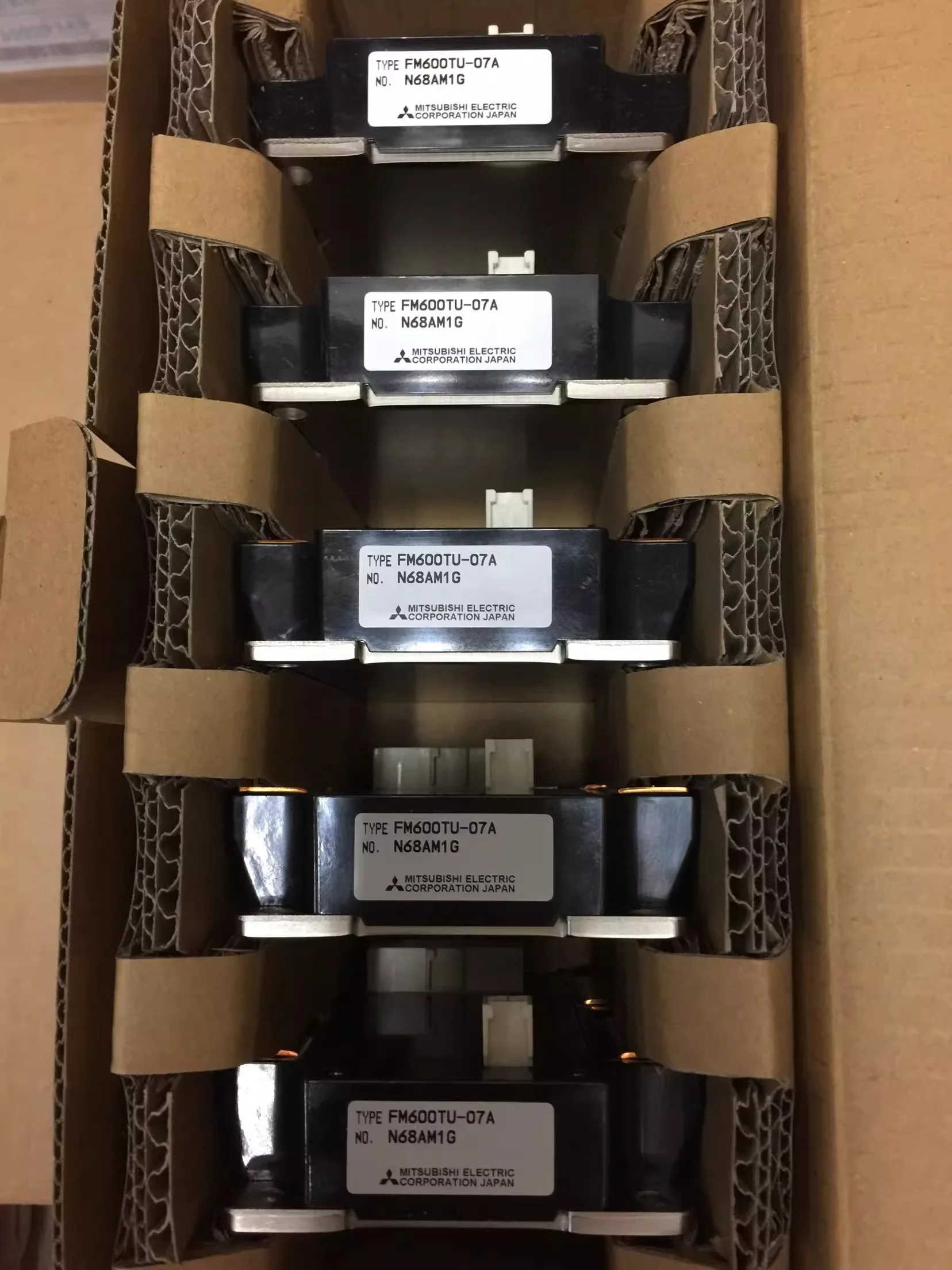 FM400TU-07A FM400TU new original Power Mosfet Transistor Intelligent Power Module Driver Module IGBT Module