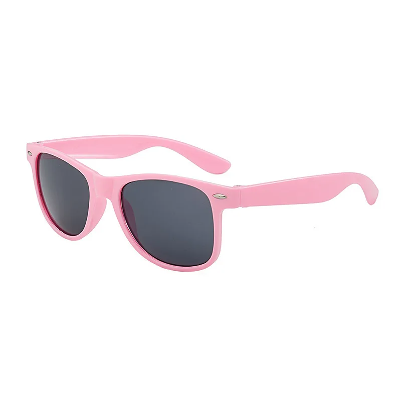 2024 Wholesale latest model eyewear for ladies fashion vintage design custom logo sunglasses newest colorful square sun glasses
