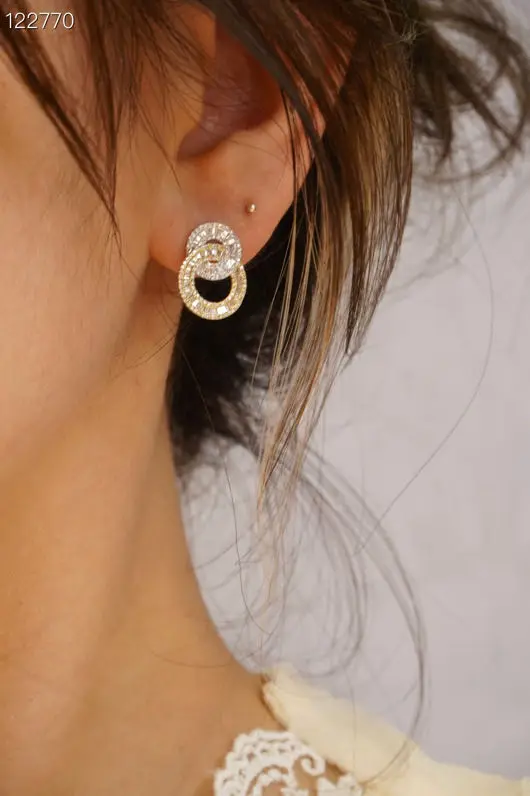 Лидер продаж дизайнерские двухкруглые серьги с бриллиантами в двух тонах из чистого золота 18 карат