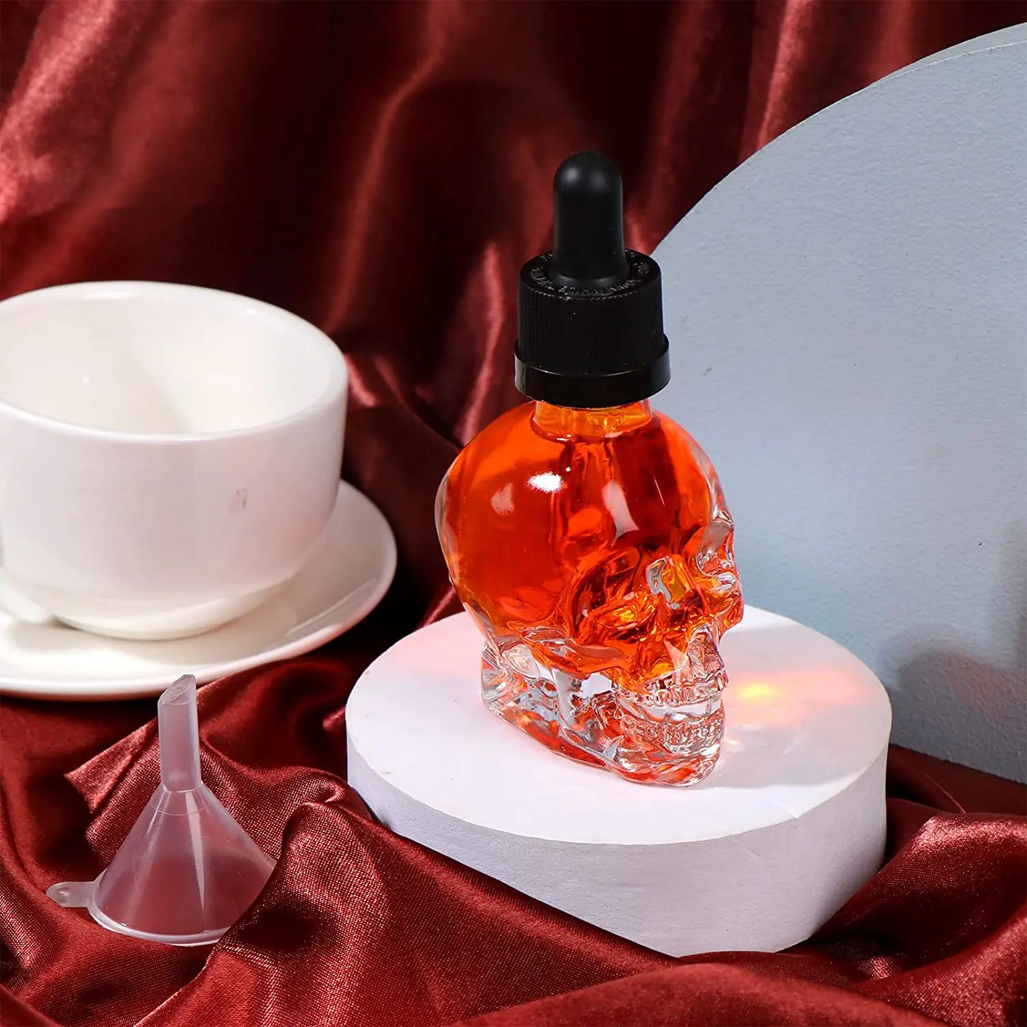 R 2023 New Unique shaped glass dropper 30ml 60ml 120ml glass skull bottle