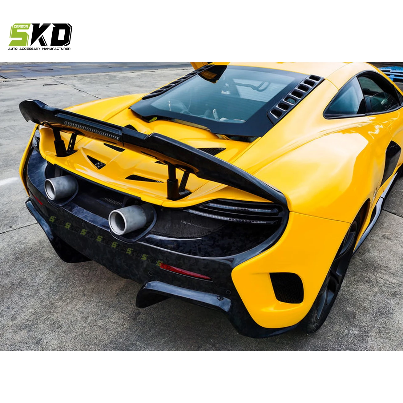Carbon Fiber Body Kit for 2011 to 2014 Mclaren 12C 625 650 Dry Carbon 675LT Style Rear Bumper