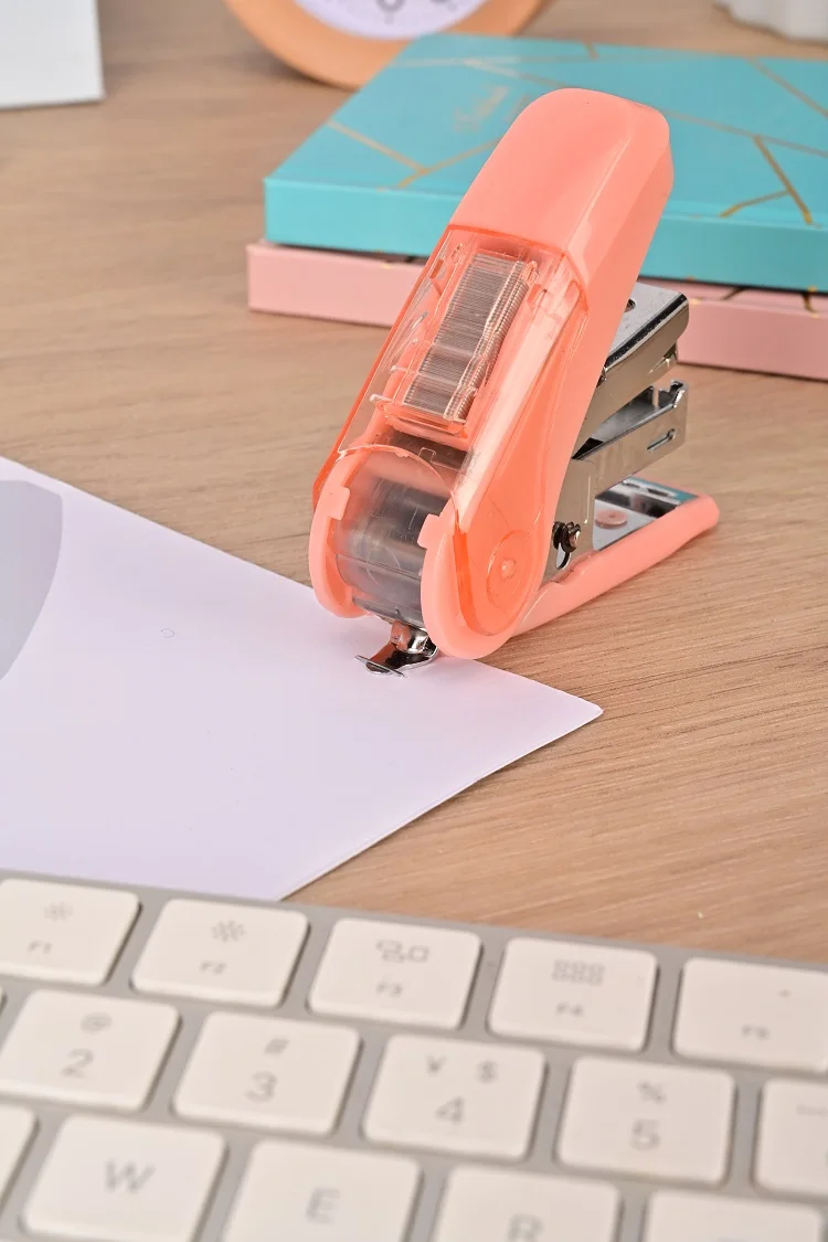 School Supplies Power Saving Office Stapler Cute Colorful Plastic Mini Stapler with Staple Storage Case
