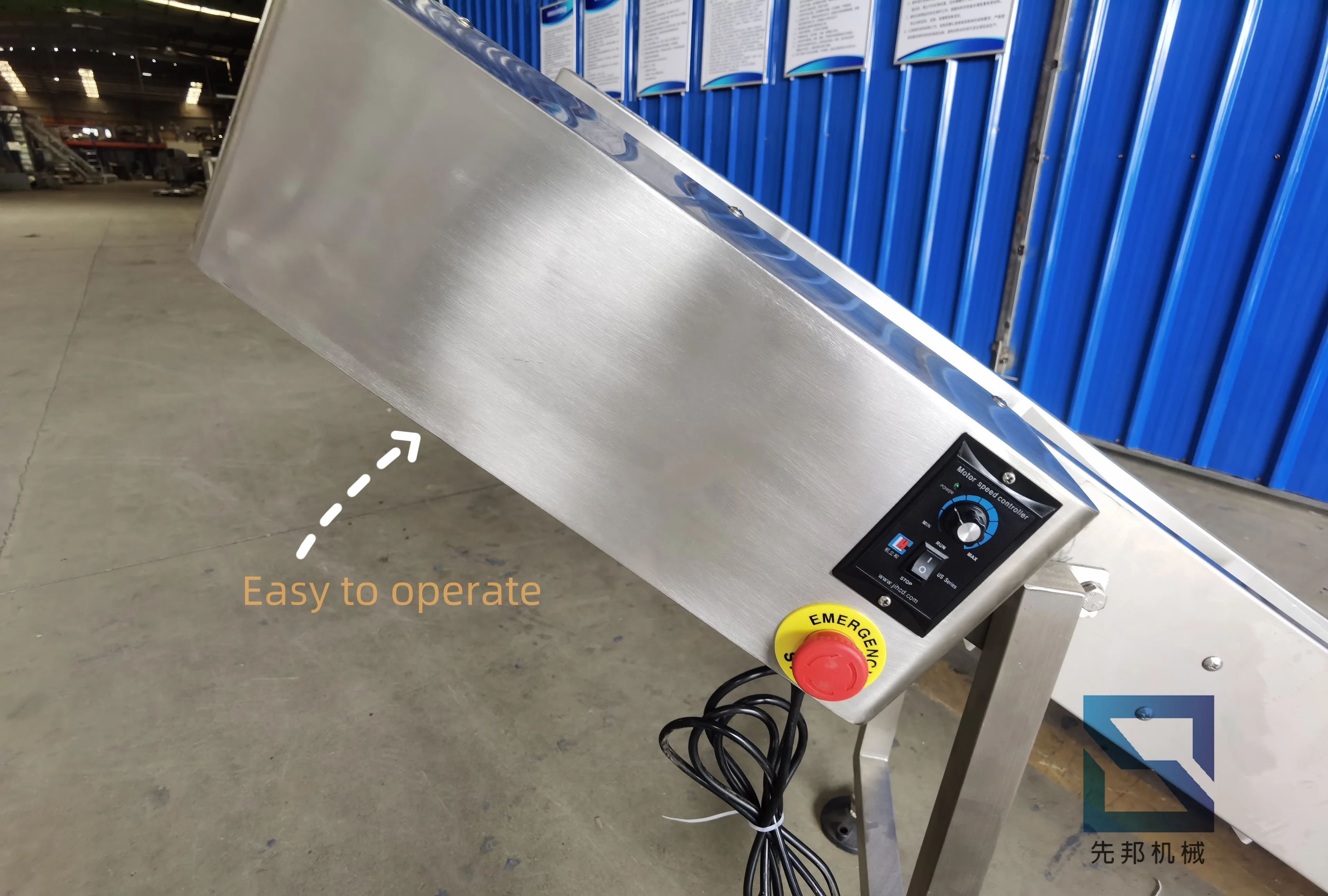 New Stainless Steel and Plastic Vertical Conveyor Adjustable Speed Foodstuffs Transport Conveyor