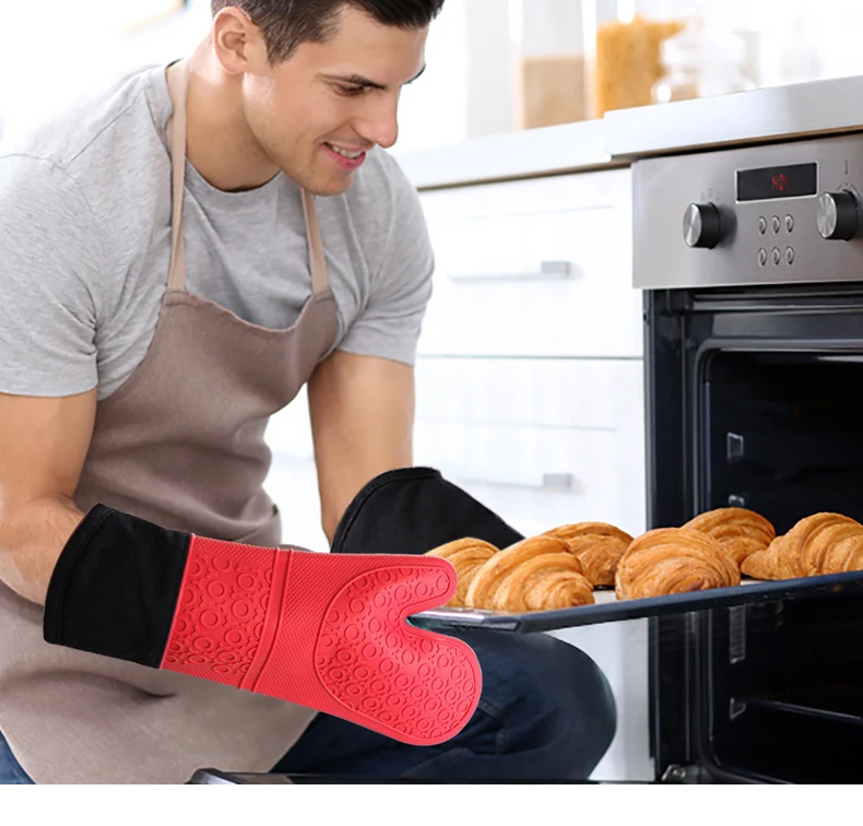 Christmas Double Cotton Rubber Flexible Heat Resistant Kitchen Baking Grill Cooking BBQ Oven Gloves Microwave Silicon Oven Mitts