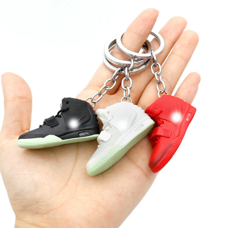 Wholesale basketball 3D Mini Sneakers AJ shoes  Keychain Model cute keychains with box