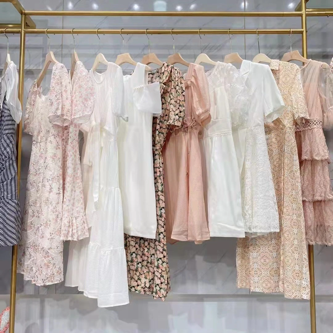 Оптовая продажа, новые женские смешанные платья для упаковки, летняя брендовая скидка, женская одежда в наличии