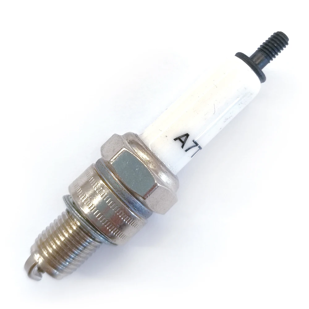 Professional motorcycle parts supplier, motorcycle spark plug manufacturer E6TC/BP7HS H74S A7TC/C7HSA D8TC/D8EA B7TC/C7E