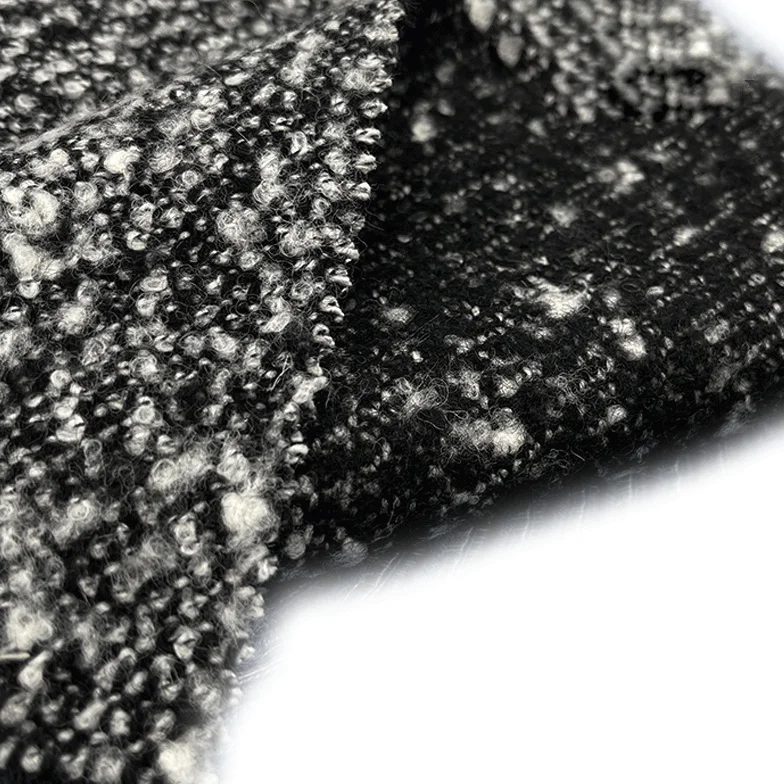 Wholesale Customize Heavyweight Fancy Yarn Grace 30% Wool 35% Viscose 35% Polyester Tweed Fabric For Suits Skirts