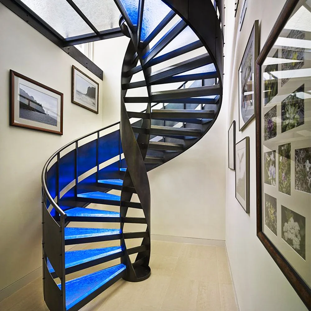 Household Luxury Duplex Curved Stairs Indoor Attic Staircase Solid Wood Steps With Central Support Column Spiral Stair case
