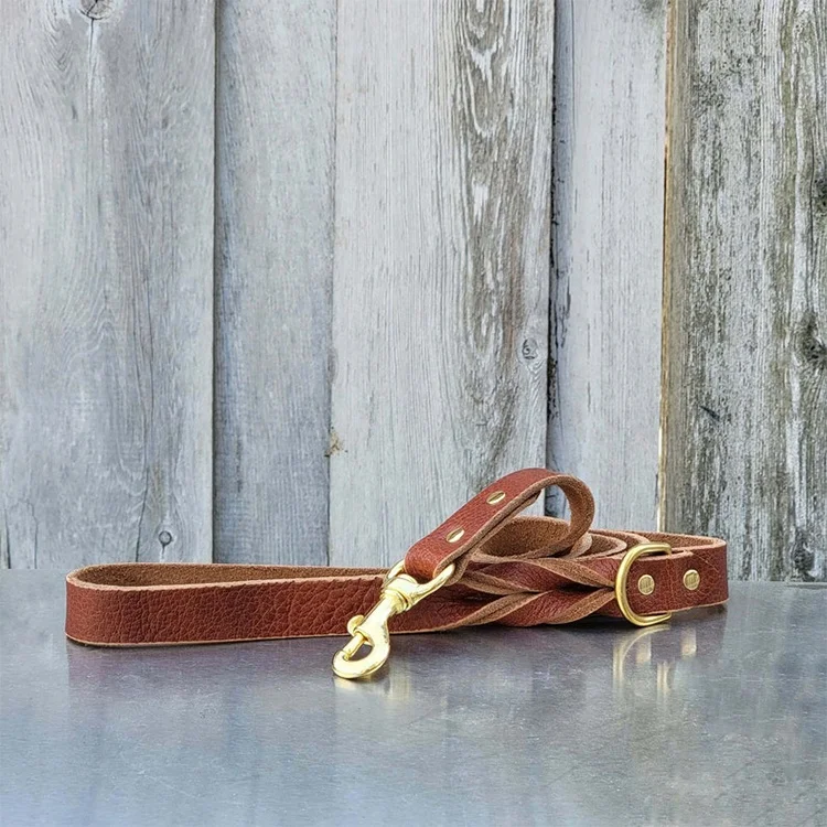 Luxury Braided Leather Dog Leash  Custom Name Outdoor Genuine Leather Leash for Big Dog