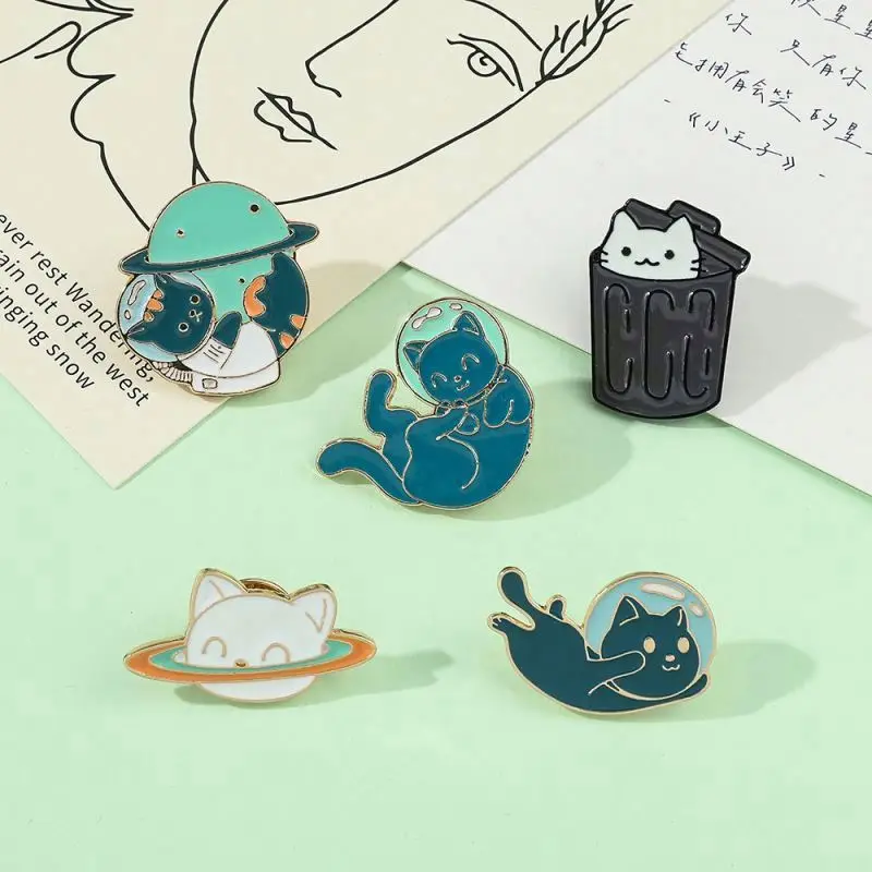 Cute Wholesale Custom Logo Design Your Own Funny Hard Enamel Brooch Lapel Pin Glitter Metal Enamel Pin Badge
