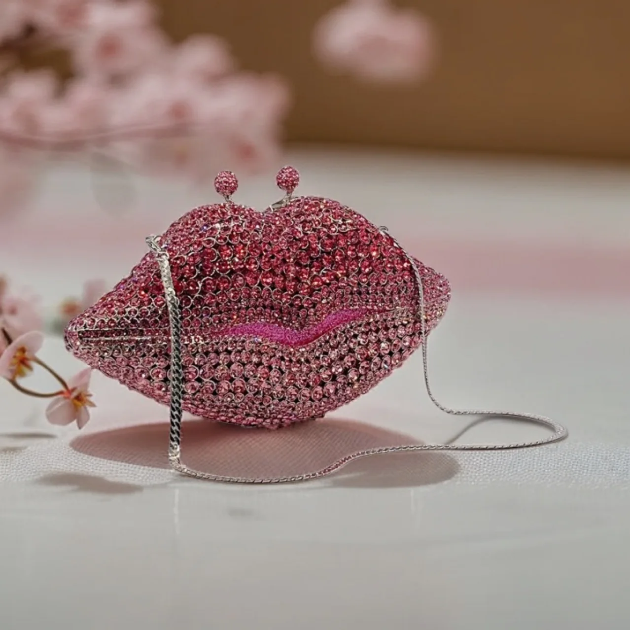 Trendy Bling Mini Charm Full Rhinestone Clutch Evening Bag Handbags Red Rhinestone Lip Bags For Women