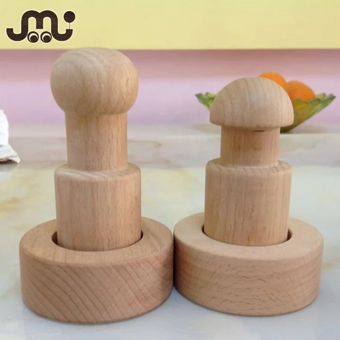 Wholesale small handy wooden plant pot maker,well function plant paper pot maker