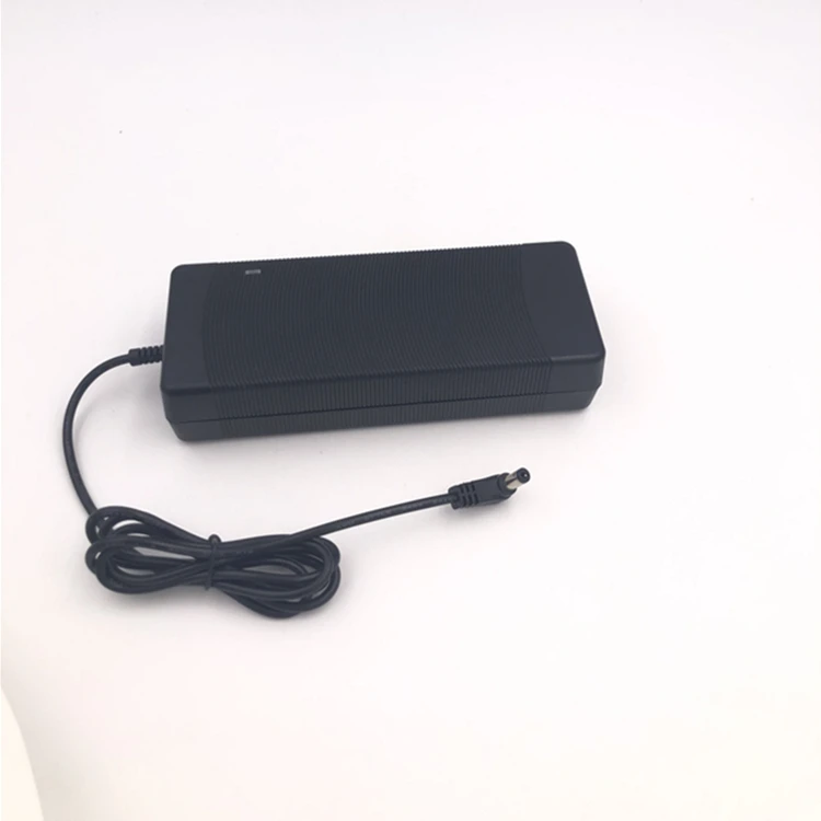 EN60335 EN55014 EN61000 Standard 42V 2A 3A 4.5A 6A Lithium Battery Charger for MDA Scooter