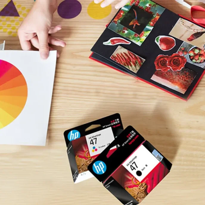 HP tri-color ink cartridge 47