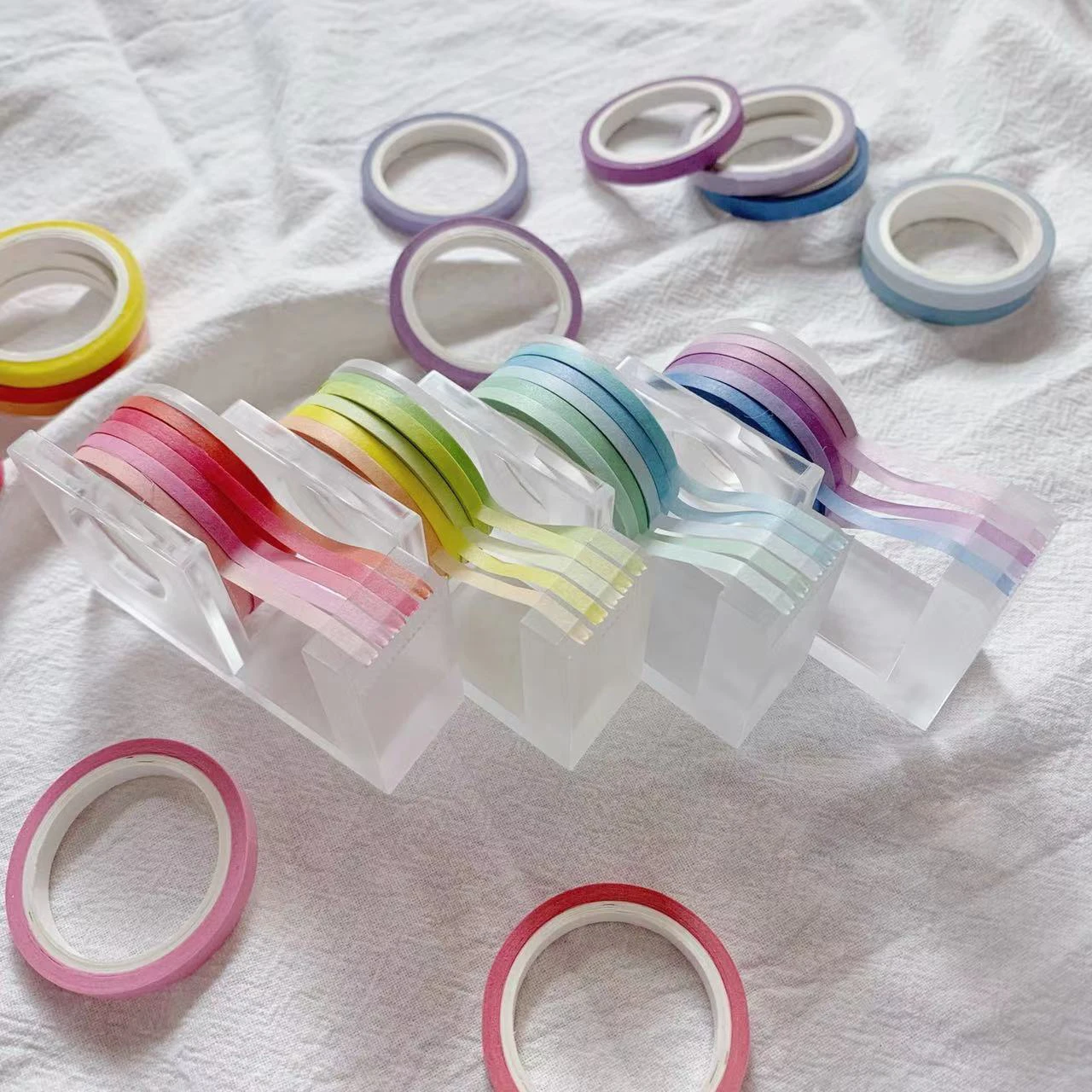 Jaunty Sky Japan MUJI Acrylic Tape Machine Transparent Tape Cutter and Holder Eyelashes & Tools