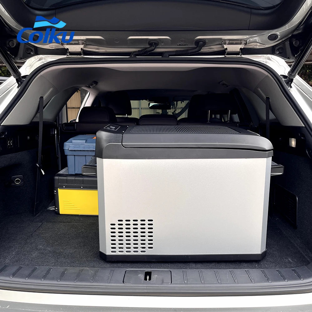 Professional Manufacturer New Design Product Portable Outdoor Use 12v 32 Liter Car Fridge Freezer