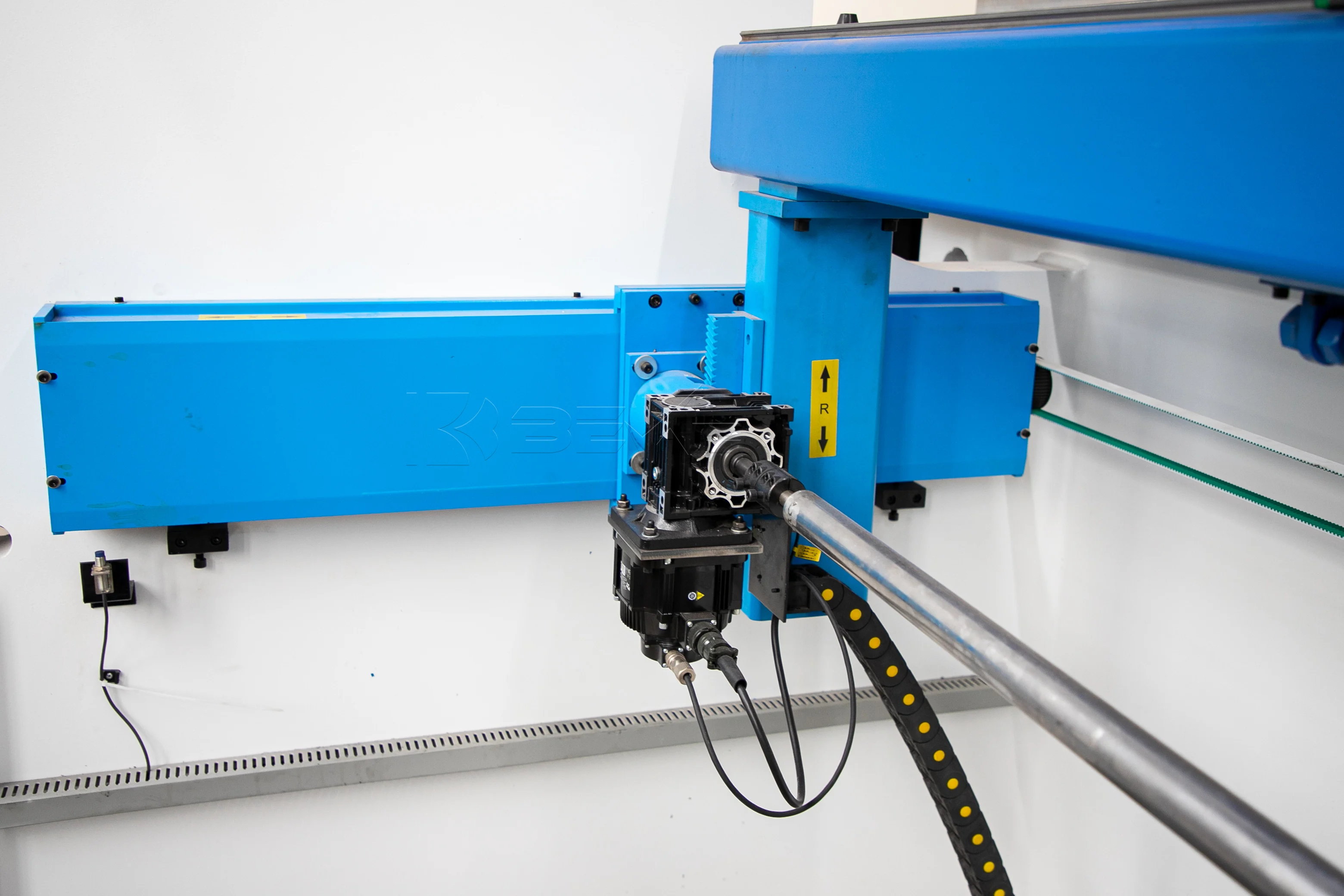 BEKE CNC automatic hydraulic sheet metal 4000KN pressure DA53T press brake